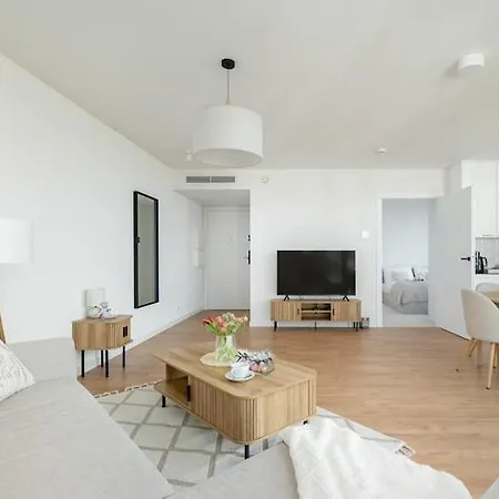 Stunning Seaview Retreat For 4 In * Pobierowo