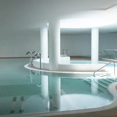 Apartmán Stunning Seaview Retreat For 4 In *